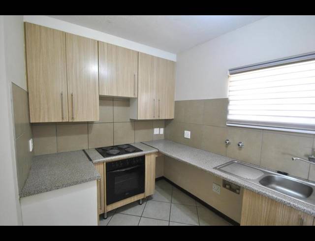 2 BEDROOM APARTMENT FOR SALE IN NOORDWYK